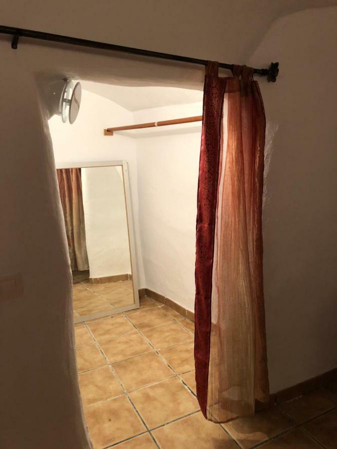 Alojamiento Rural, Cueva De La Abuela Cuevas del Campo Bagian luar foto